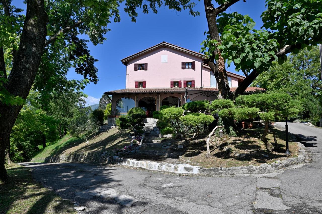 B&B Four Winds Follina ภายนอก รูปภาพ